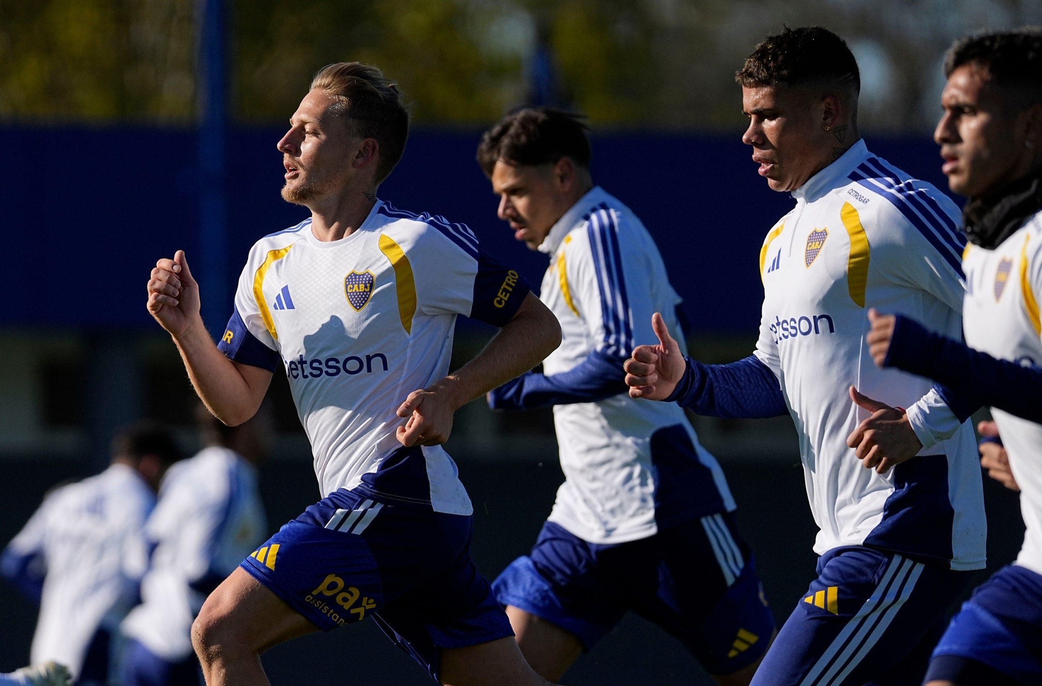*EQUIPATE* CON BOCA